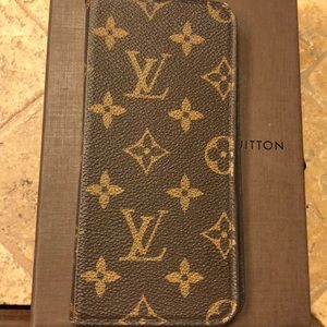 Louis Vuitton iPhone 6plus folio monogram